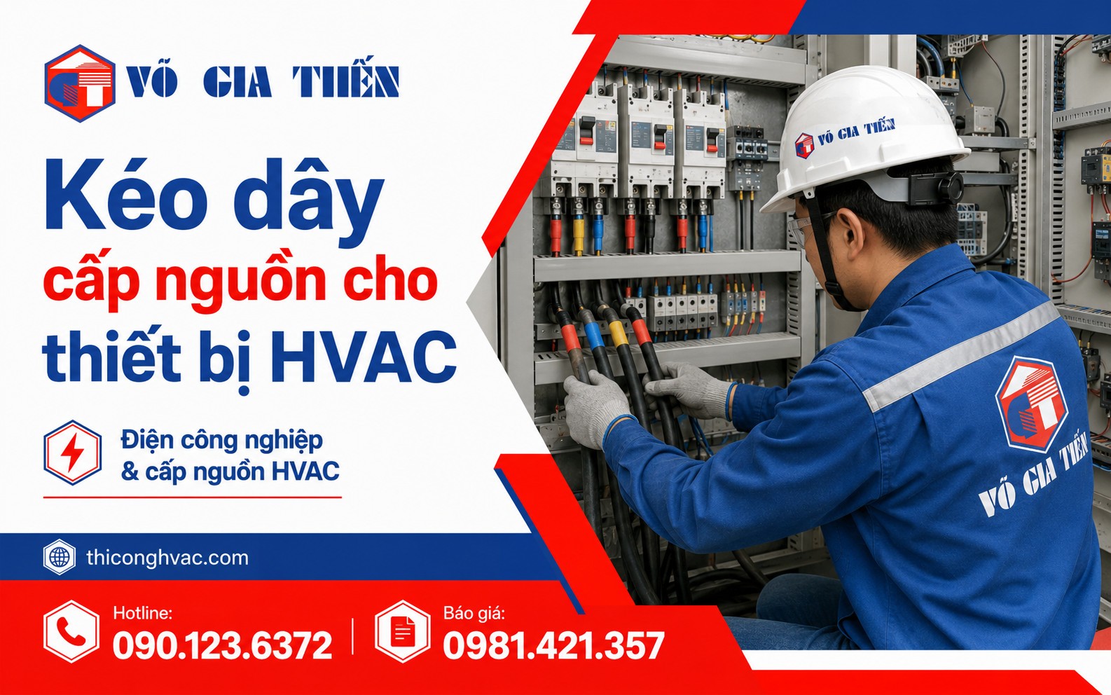 Kỹ thuật viên kéo dây, máng cáp, ống luồn dây trên trần kỹ thuật