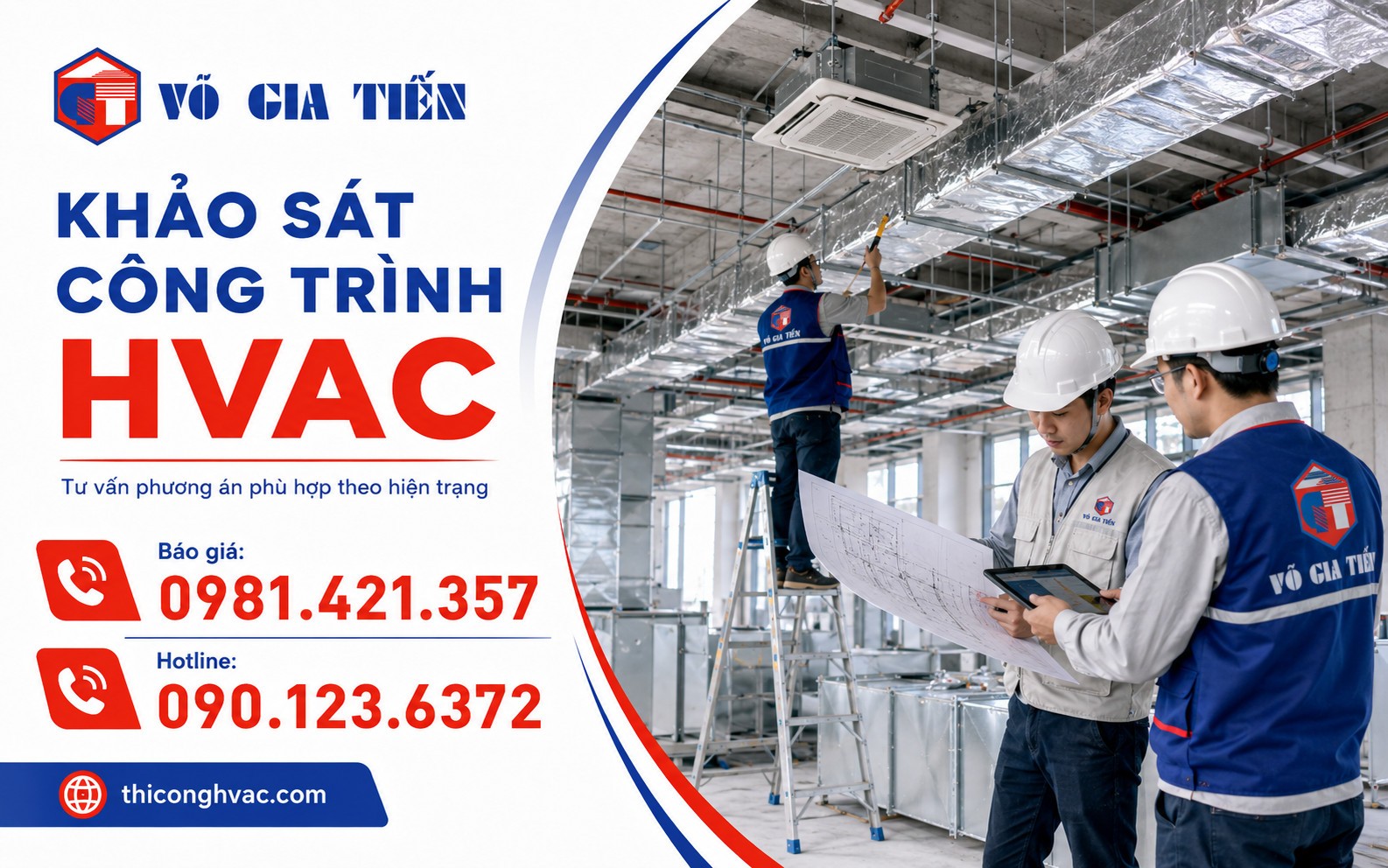 Kỹ sư khảo sát mặt bằng, cầm bản vẽ, kiểm tra trần kỹ thuật và vị trí lắp thiết bị